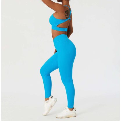 Custom Sports Two Piece Bra And Leggings Yoga Set Manufacturer - Image 5