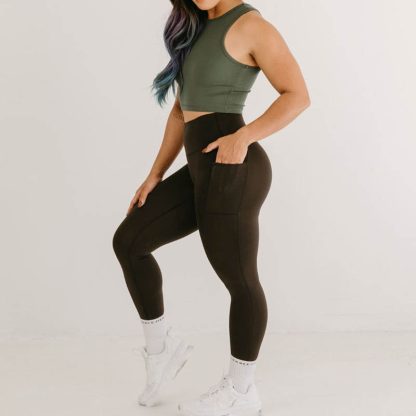 Fashionable Fitness Yoga Set Tshirt Tanktop For Women - Image 4