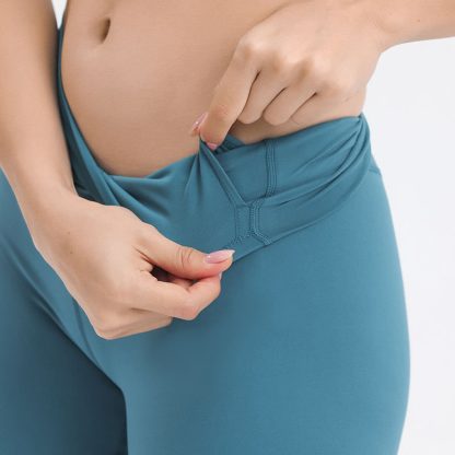 Tracksuits Yoga Shorts With Pocket High Waist Fitness Shorts - Image 6